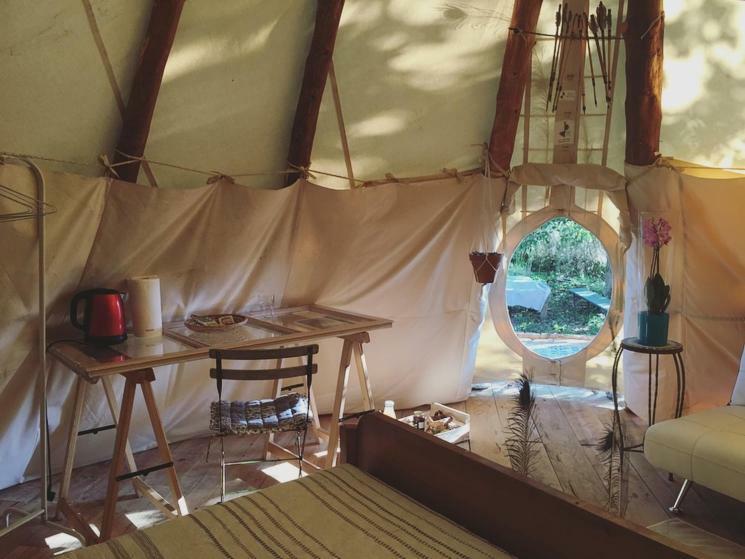 Tipi Lodge Dans La Foret 米尼赞海滩 外观 照片