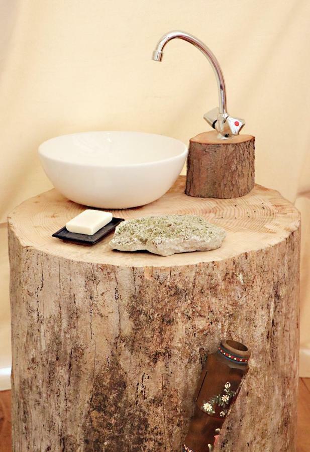 Tipi Lodge Dans La Foret 米尼赞海滩 外观 照片