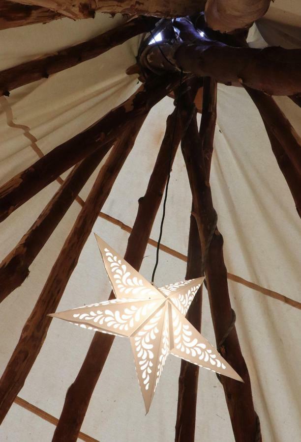 Tipi Lodge Dans La Foret 米尼赞海滩 外观 照片